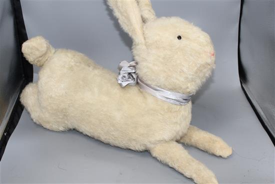 A collection of assorted modern and vintage soft toys including Steiff